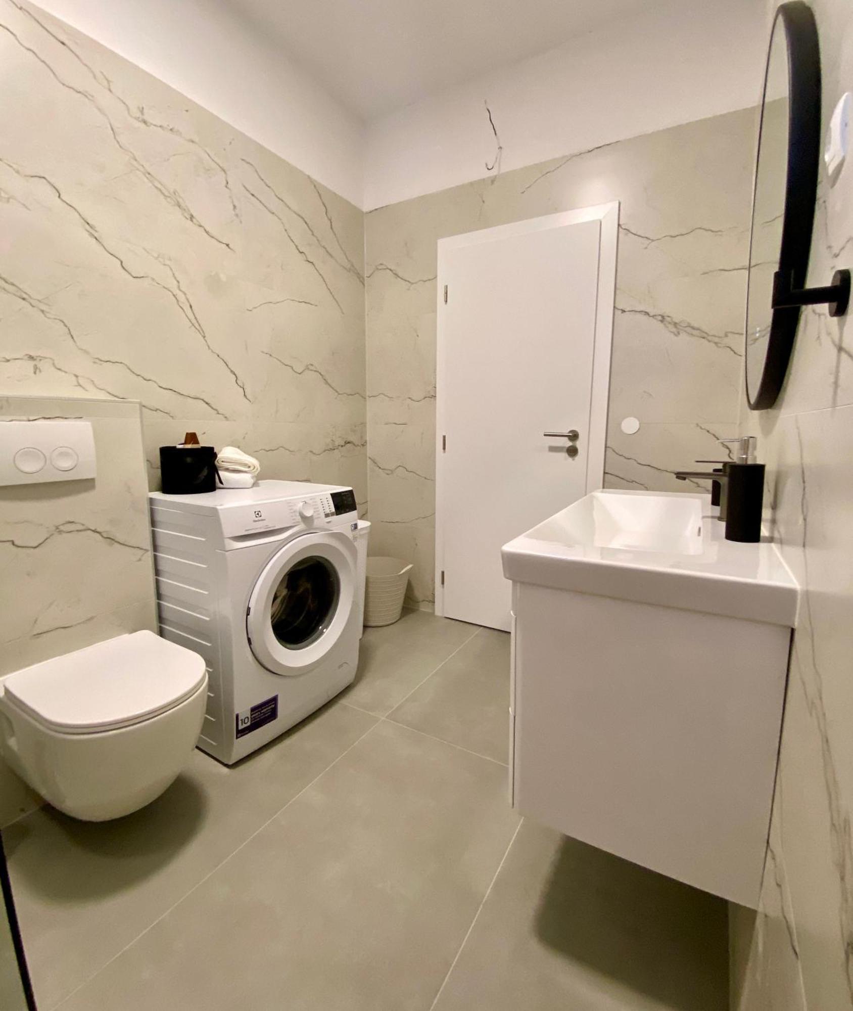 West Apartments زادار المظهر الخارجي الصورة