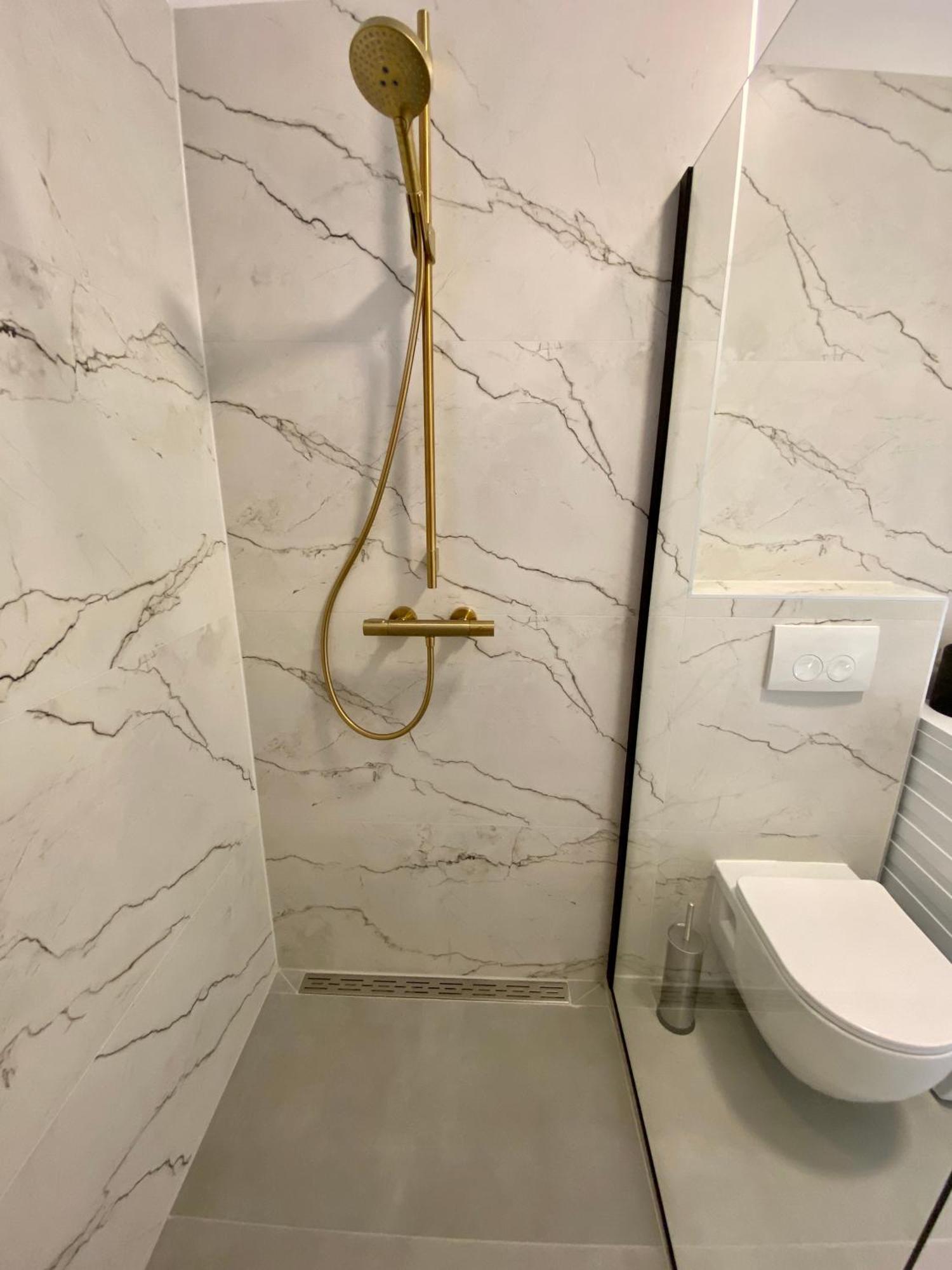 West Apartments زادار المظهر الخارجي الصورة