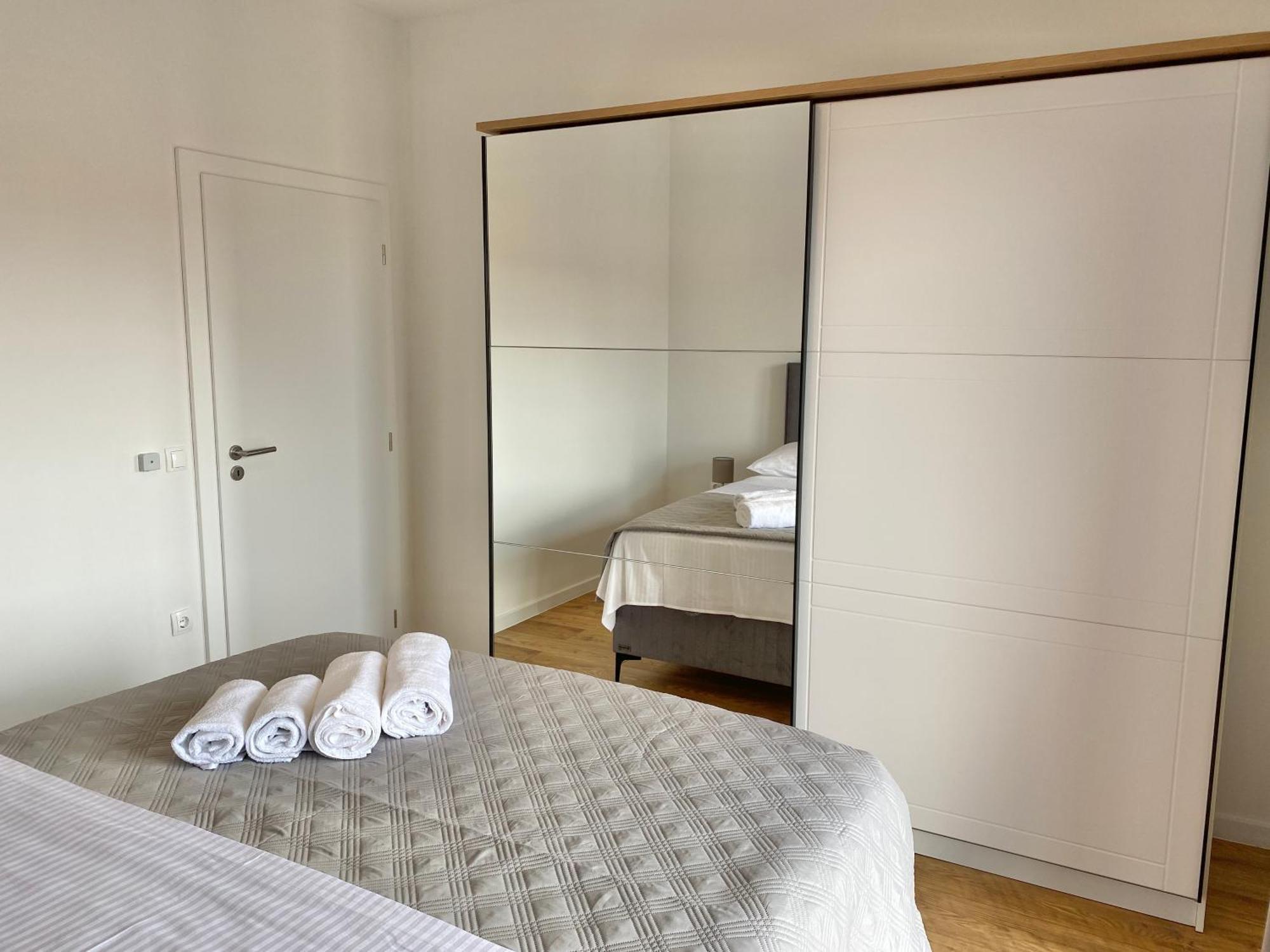 West Apartments زادار المظهر الخارجي الصورة